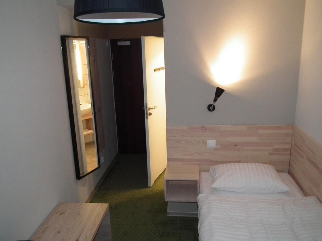 5A Hotel Services Koszalin Extérieur photo