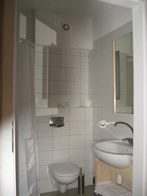 5A Hotel Services Koszalin Extérieur photo