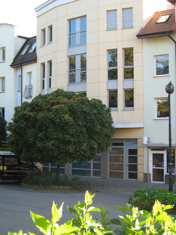5A Hotel Services Koszalin Extérieur photo